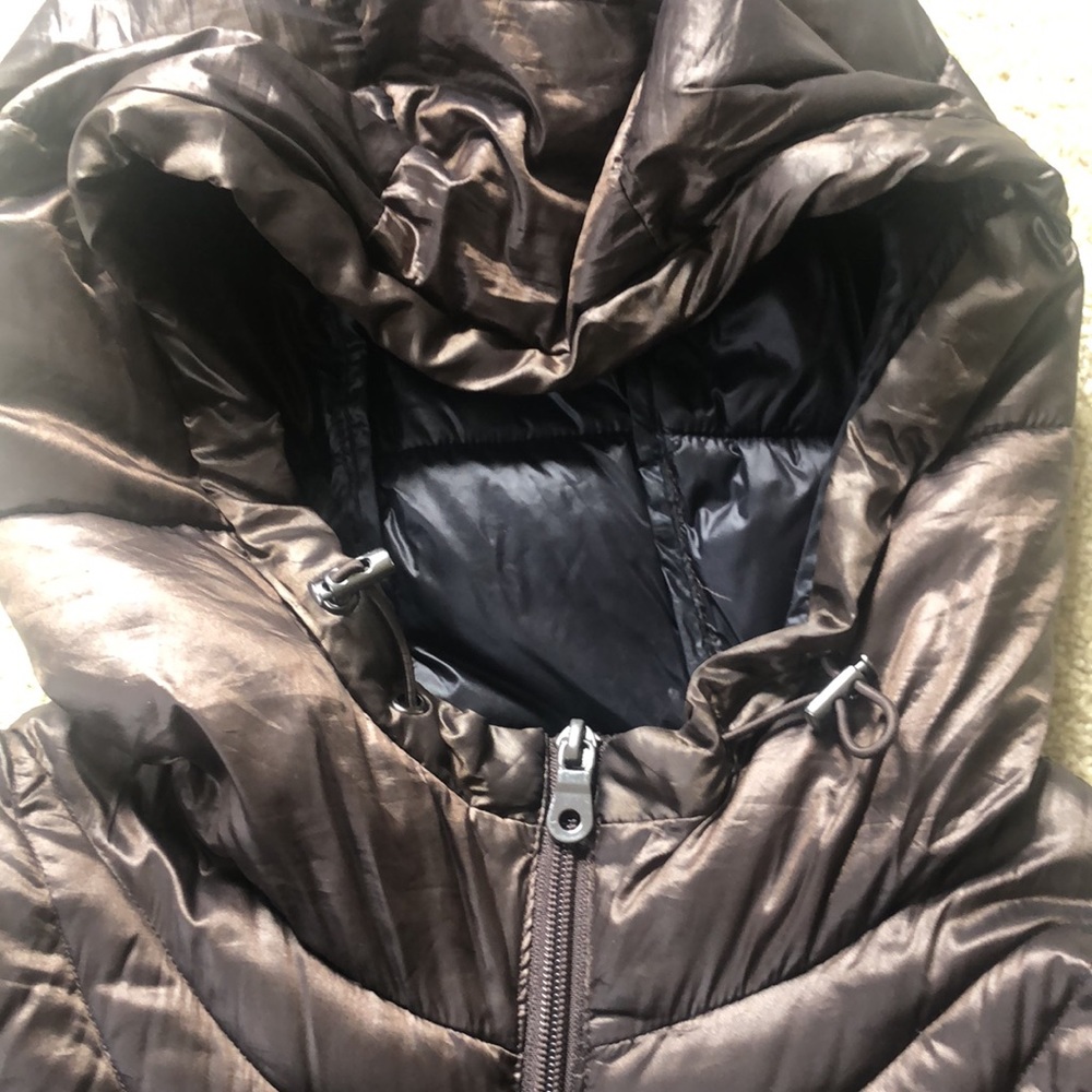 Beautiful shimmery brown Apt. 9 packable puffer L - Picture 2 of 5